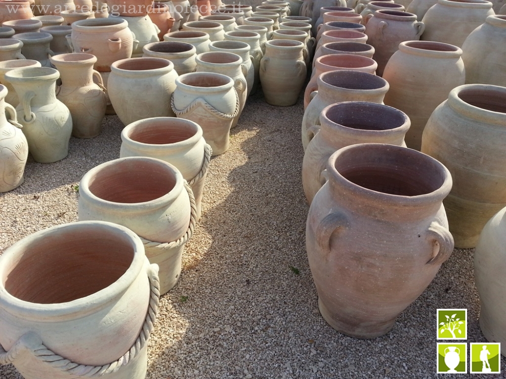 Anfore e vasi in terracotta - Arredo Giardino Lecce